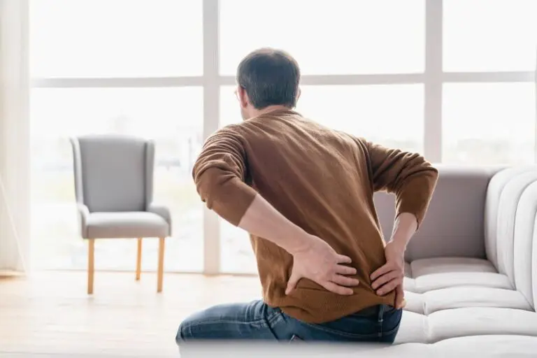 What Causes Upper Back Pain After a Car Accident