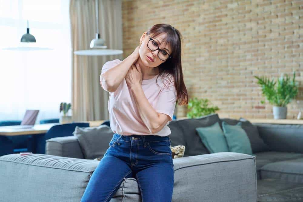 Causes & Treatment Options fo neck pain after accident